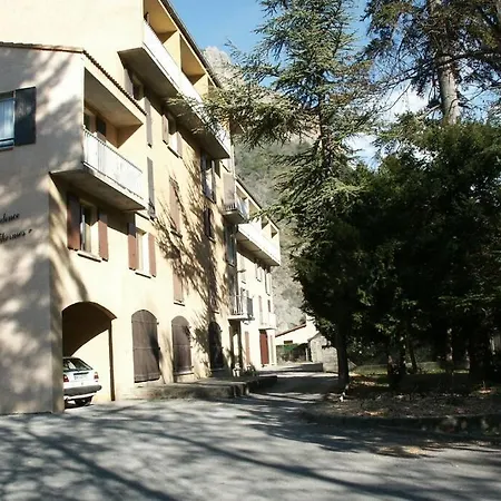 Apartment Joli 43 Avec Vue Sur Les Dourbes 04